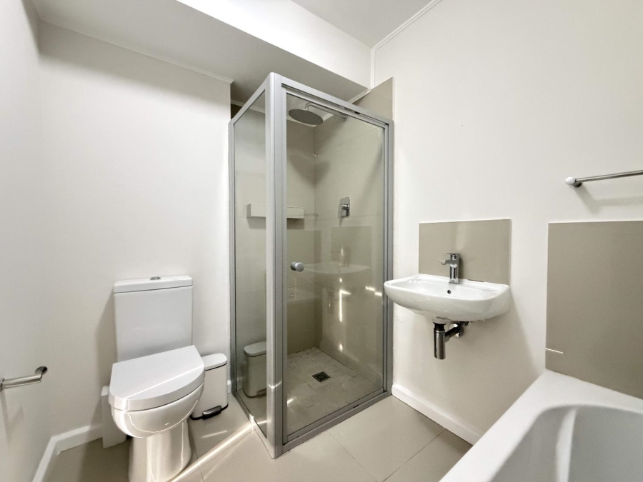 To Let 2 Bedroom Property for Rent in Claremont Upper Western Cape